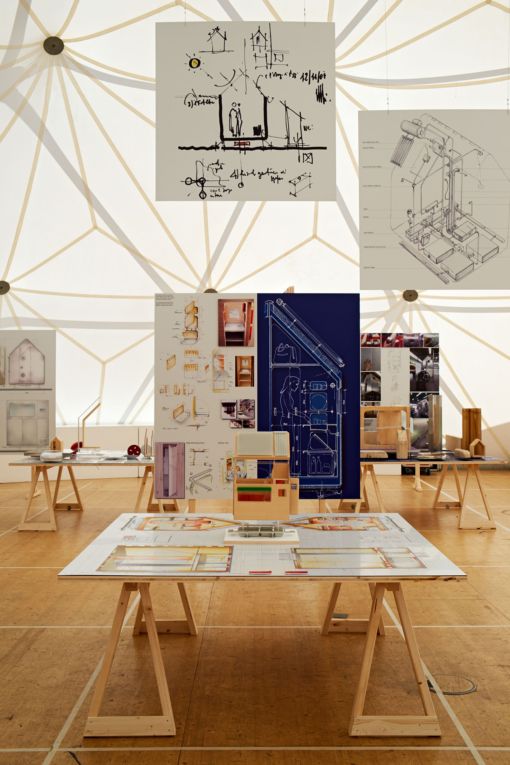 E13450 xPro 9885 j2560